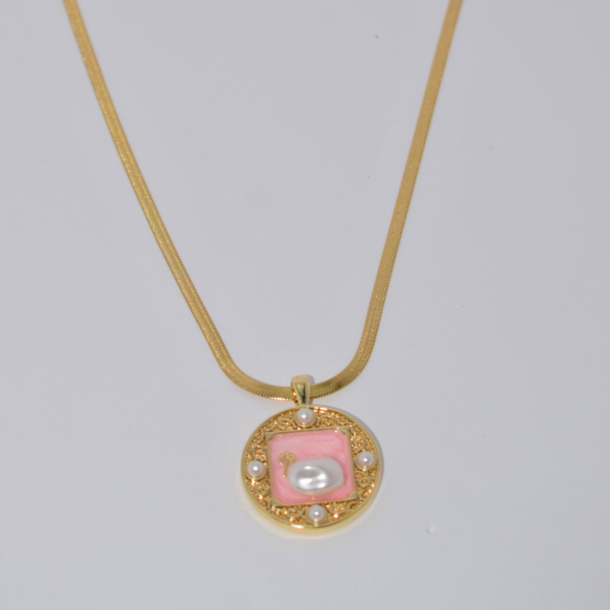 Premium Pink Pearl Round Anti-Tarnish Necklace, No Fade & Waterproof